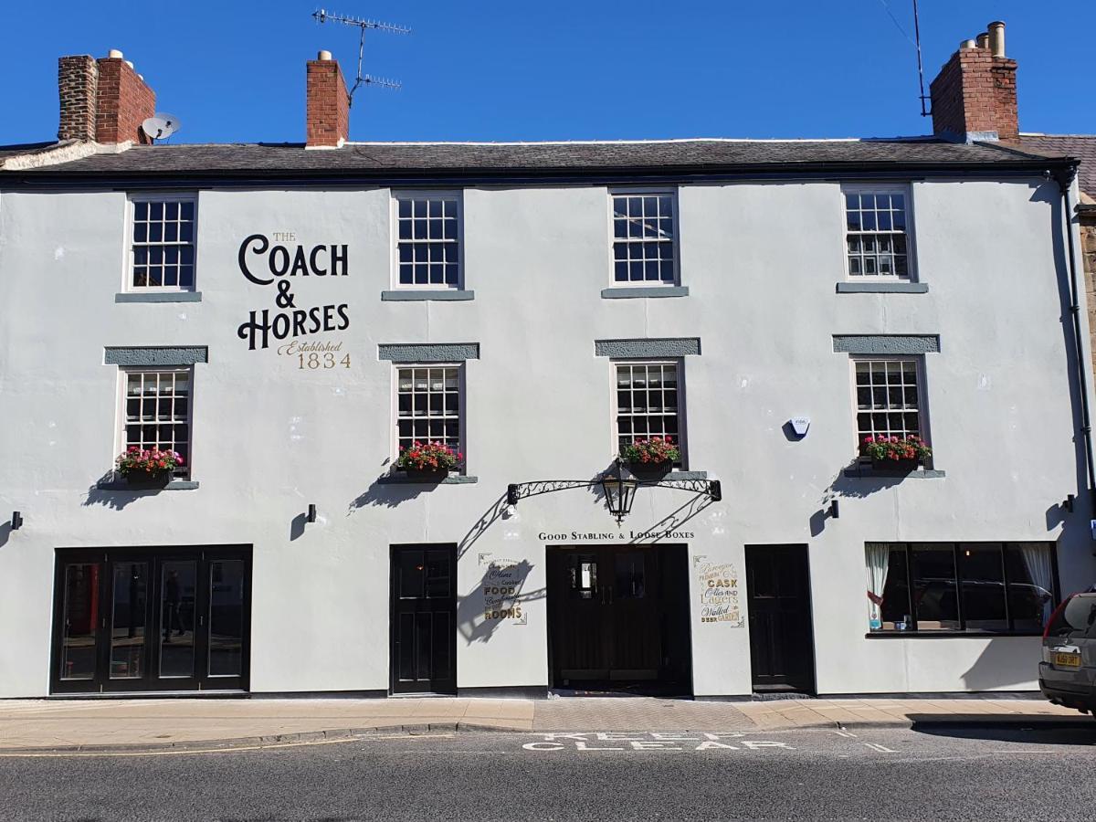 The Coach And Horses Hotel Hexham Esterno foto
